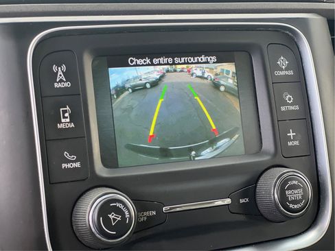 Used 2017 RAM 1500 Tradesman w/ Chrome Appearance Group image 4