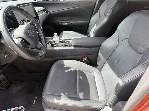 Used 2024 Lexus RX 350 w/ Convenience Package AWD/4WD image 5