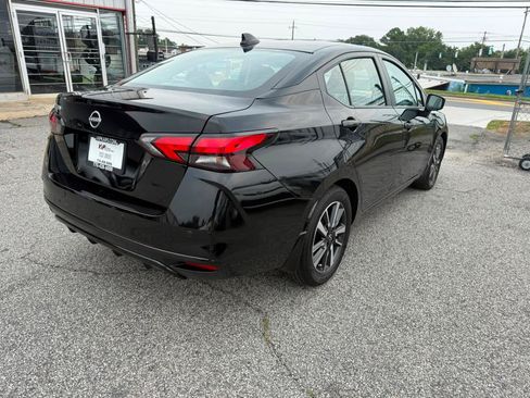 Used 2025 Nissan Versa SV w/ Trunk Package FWD image 5