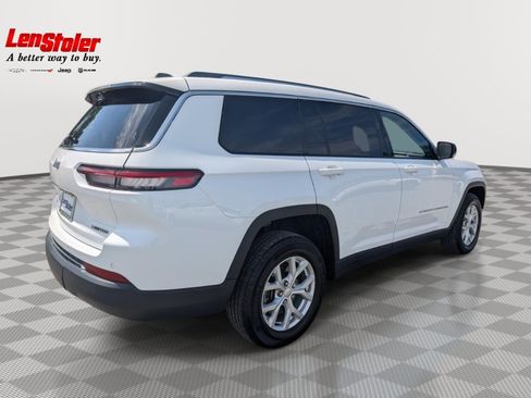 Used 2023 Jeep Grand Cherokee L Limited AWD/4WD image 5