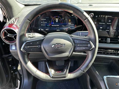 Certified 2025 Chevrolet Equinox RS w/ Safety and Technology Package AWD/4WD image 20