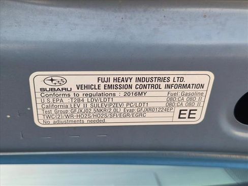 Used 2016 Subaru Crosstrek 2.0i Premium w/ Moonroof Package AWD/4WD image 23