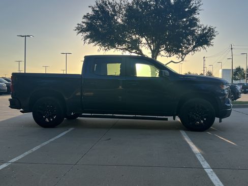 Used 2022 Chevrolet Silverado 1500 Custom RWD image 10