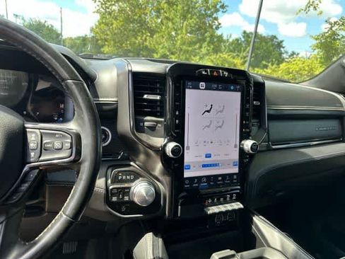 Used 2023 RAM 1500 Limited AWD/4WD image 8