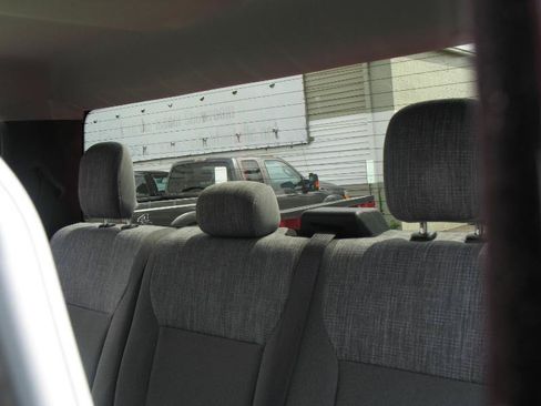 Used 2022 Ford F150 XLT w/ Equipment Group 302A High AWD/4WD image 29