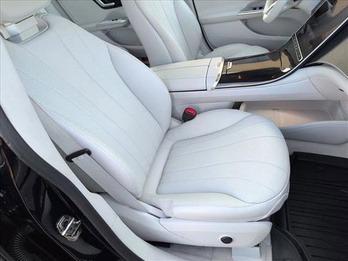 Certified 2023 Mercedes-Benz EQE 350+ 4MATIC Sedan image 23