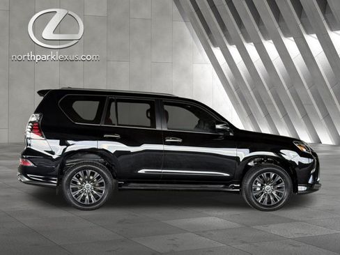 Certified 2023 Lexus GX 460 Premium AWD/4WD image 4