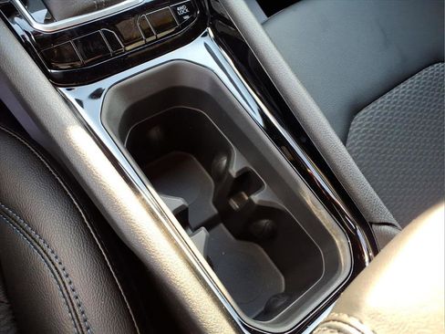 New 2026 Jeep Compass Latitude image 10