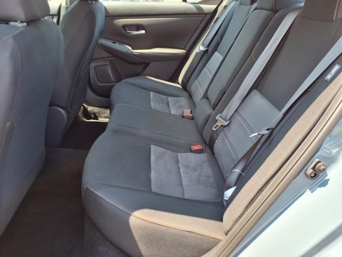 New 2025 Nissan Sentra SR w/ Midnight Edition FWD image 29