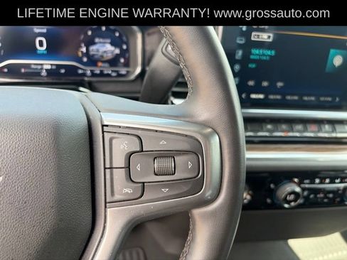 Used 2024 Chevrolet Silverado 1500 LT AWD/4WD image 18