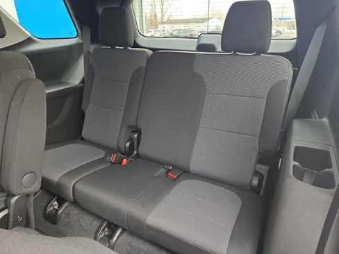 Certified 2021 Chevrolet Traverse LT image 10