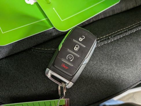 Certified 2025 RAM 2500 Big Horn image 32