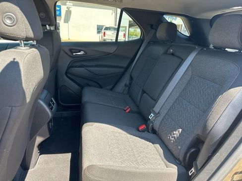 Used 2024 Chevrolet Equinox LT FWD image 15