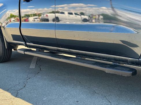 Used 2019 Chevrolet Silverado 1500 Custom Trail Boss w/ Custom Convenience Package AWD/4WD image 12