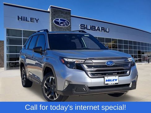 New 2025 Subaru Forester Premium image 1