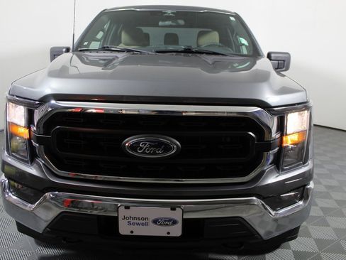 Certified 2023 Ford F150 XLT image 3