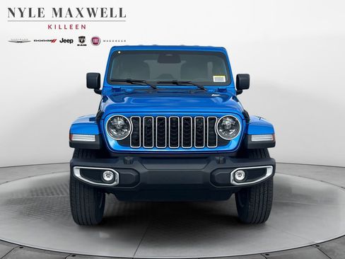 New 2026 Jeep Wrangler Unlimited Sahara AWD/4WD image 18
