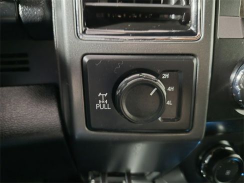 Used 2020 Ford F150 XLT w/ Equipment Group 302A Luxury image 26