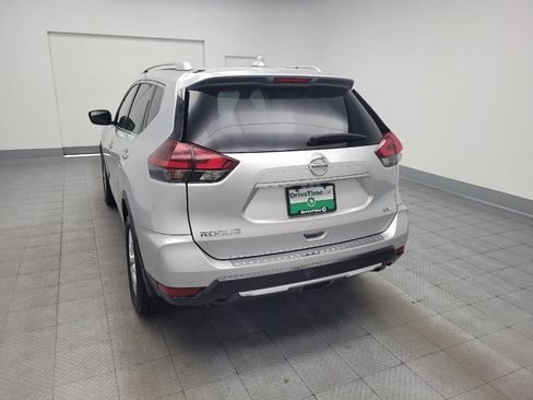 Used 2020 Nissan Rogue SV FWD image 6