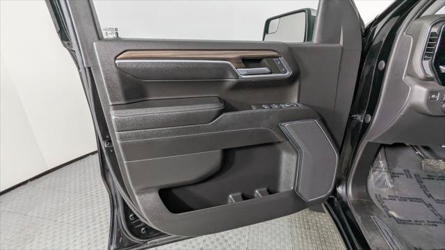 Used 2023 Chevrolet Silverado 1500 LT AWD/4WD image 13
