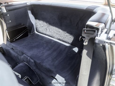 Used 1988 Mercedes-Benz 560 SL image 36
