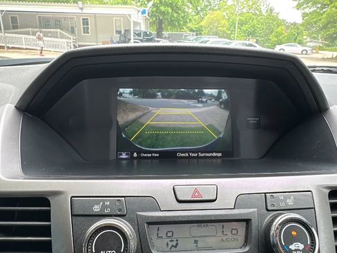 Used 2015 Honda Odyssey Touring image 43