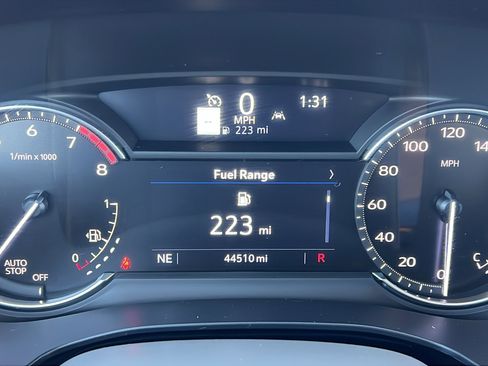 Used 2023 Cadillac XT5 Premium Luxury image 25