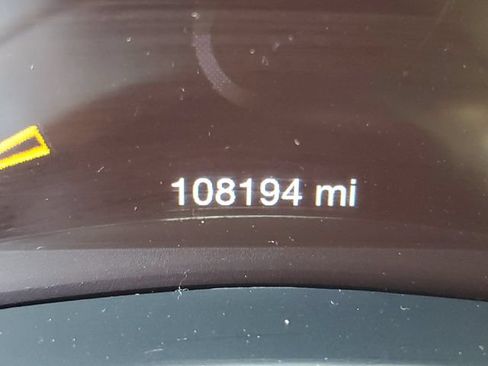 Used 2017 Jeep Grand Cherokee Overland AWD/4WD image 34