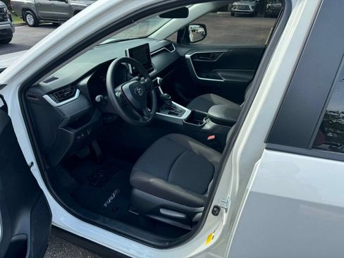 Used 2025 Toyota RAV4 LE FWD image 10
