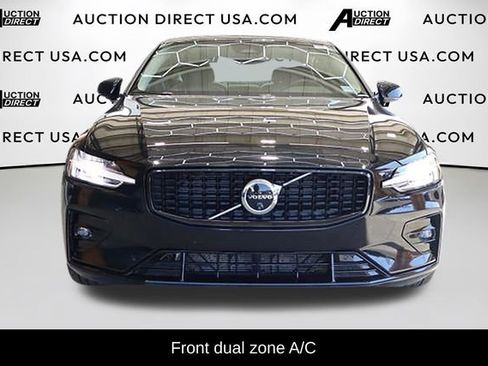 Used 2024 Volvo S60 B5 Plus AWD/4WD image 3