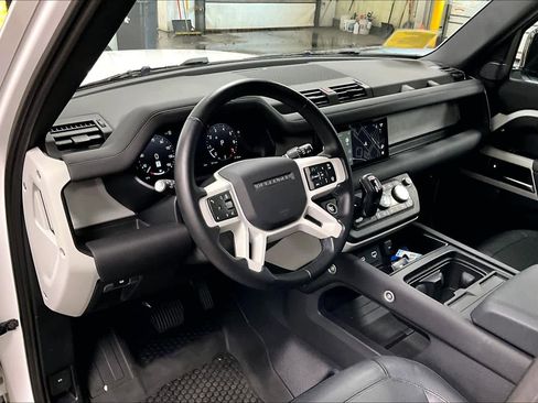Used 2024 Land Rover Defender 110 S AWD/4WD image 17