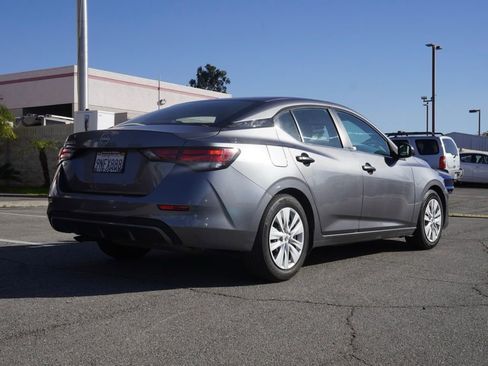 Certified 2024 Nissan Sentra 2.0 S image 4