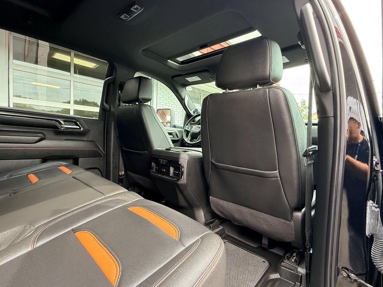 Used 2024 GMC Sierra 2500 AT4 w/ AT4 Premium Plus Package AWD/4WD image 43