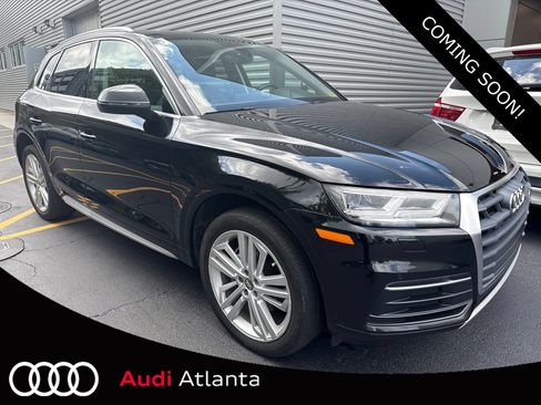 Used 2019 Audi Q5 Premium w/ Premium Plus Package AWD/4WD image 1