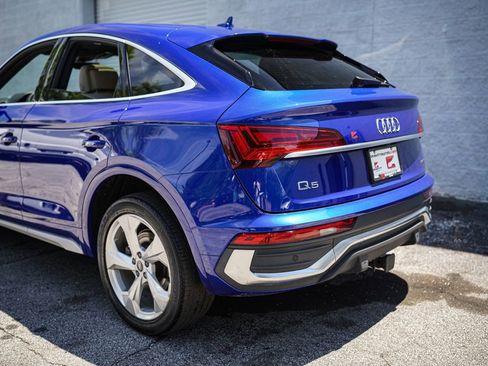 Used 2023 Audi Q5 2.0T Premium Plus w/ Premium Plus Package AWD/4WD image 13
