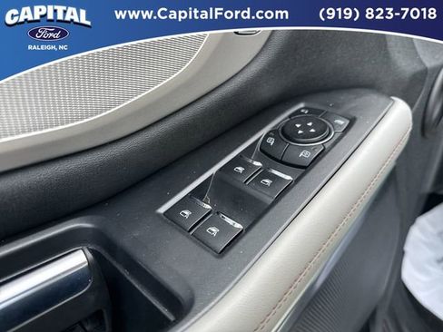 Certified 2025 Ford Expedition Active AWD/4WD image 22