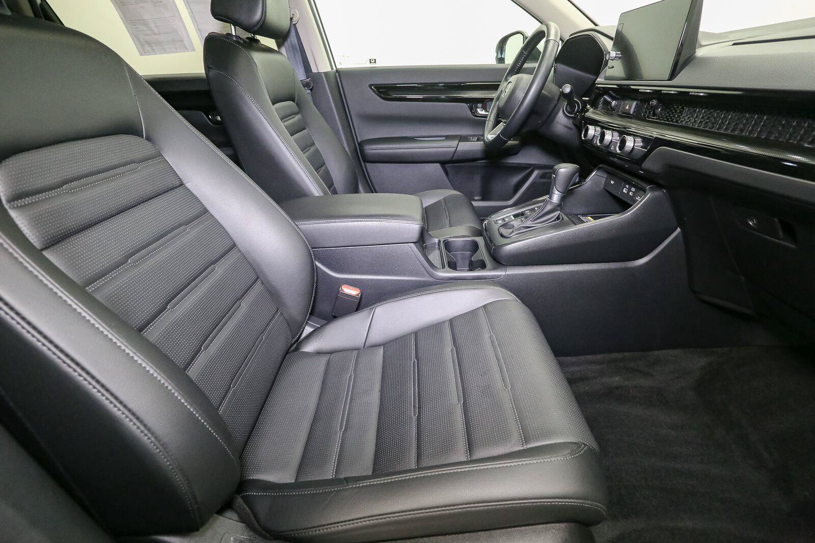 Used 2025 Honda CR-V EX-L image 18