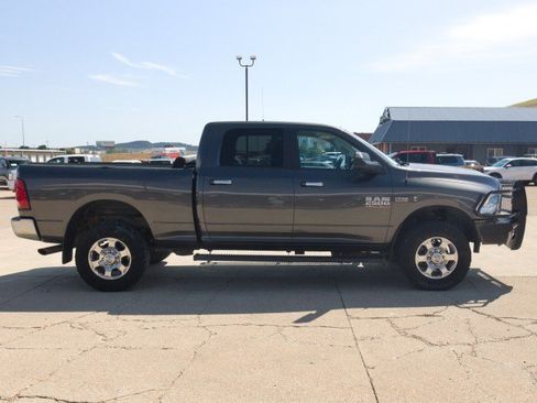 Used 2018 RAM 2500 Big Horn AWD/4WD image 6