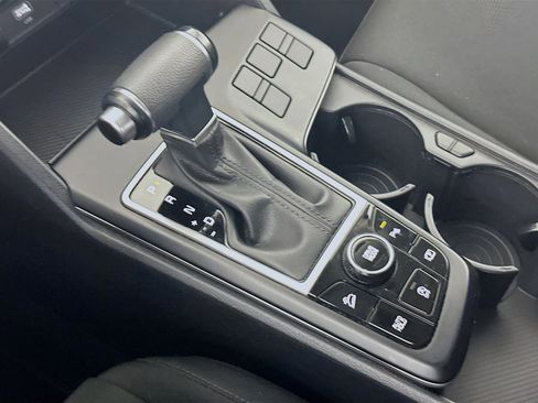 Used 2024 Kia Sportage LX image 23