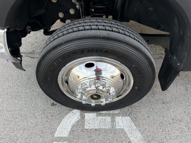 Used 2019 Ford F550 2WD Regular Cab Super Duty image 13