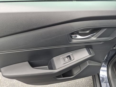Used 2025 Honda Accord SE image 25