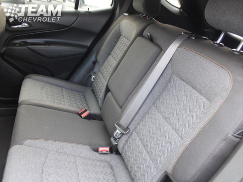 Used 2023 Chevrolet Equinox LT image 21