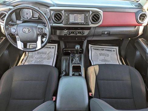 Used 2016 Toyota Tacoma SR5 image 16