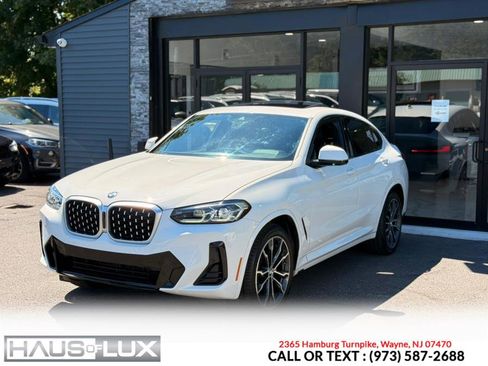 Used 2023 BMW X4 xDrive30i w/ M Sport Package image 7