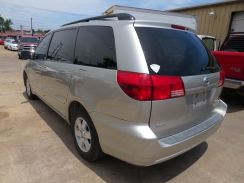 Used 2005 Toyota Sienna LE FWD image 6