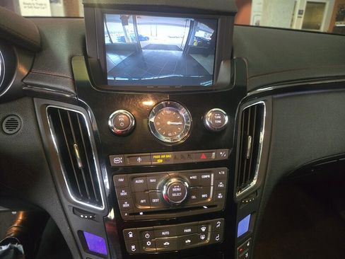 Used 2015 Cadillac CTS V image 24