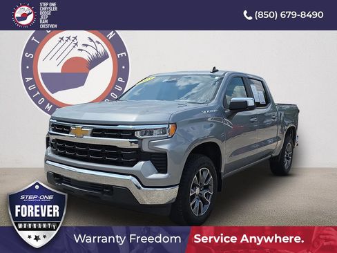 Used 2025 Chevrolet Silverado 1500 LT AWD/4WD image 1