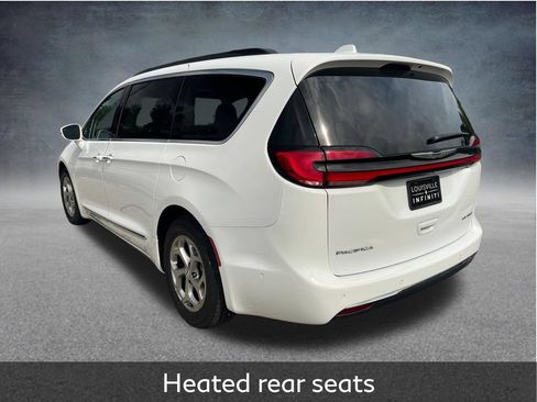 Used 2022 Chrysler Pacifica Limited FWD image 6