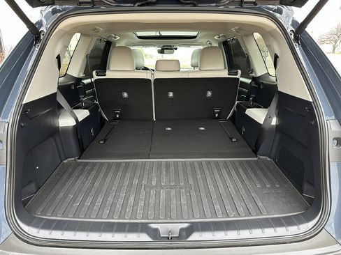 Used 2025 Toyota Grand Highlander AWD image 31