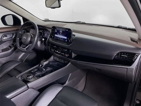 Used 2023 Nissan Rogue SL w/ SL Premium Package AWD/4WD image 33
